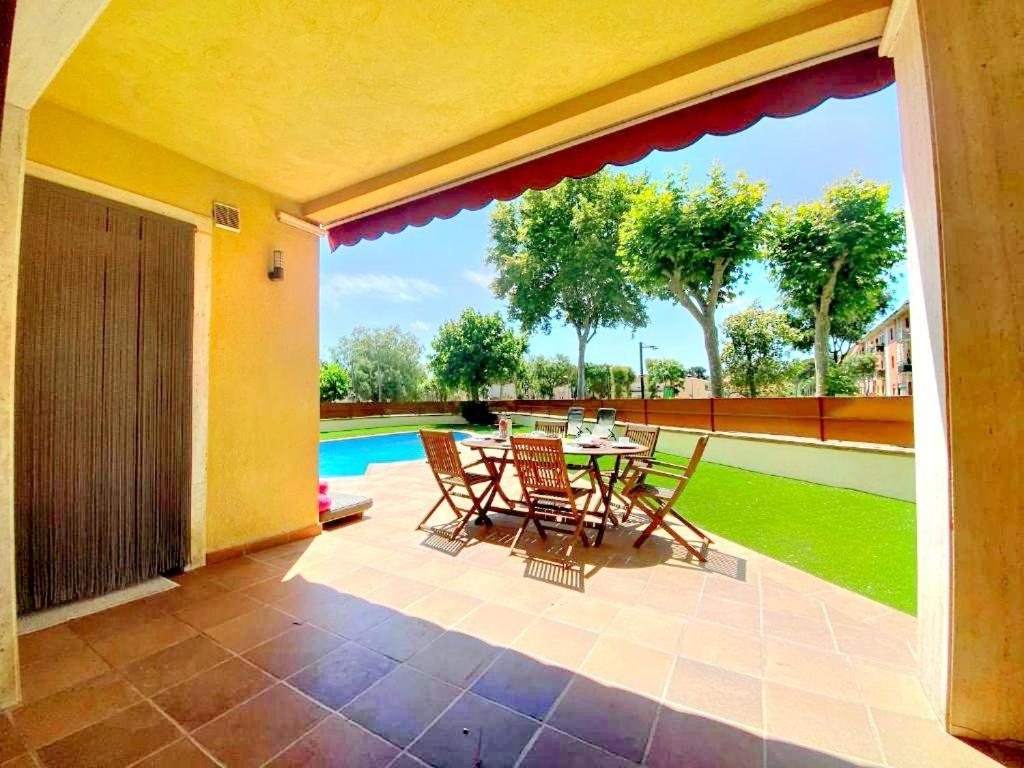 Castell-Platja d'Aro Casa Yleniaヴィラ エクステリア 写真